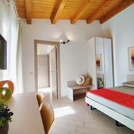 Alcamo Rooms Con Garage Privato Dış mekan fotoğraf