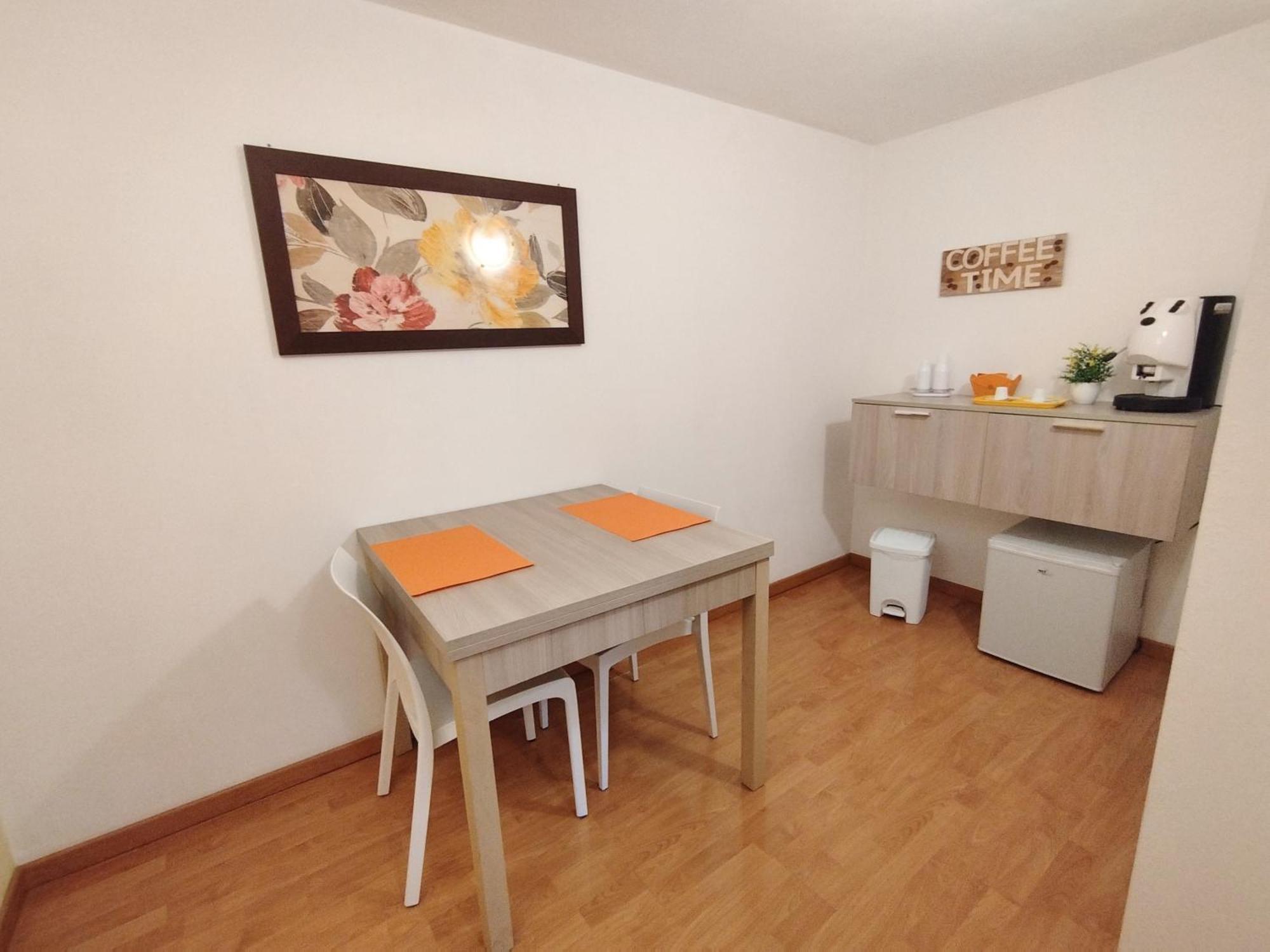 Alcamo Rooms Con Garage Privato Oda fotoğraf